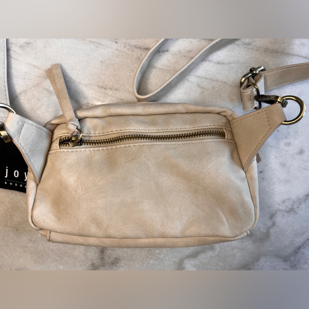 Joy Susan - Kylie Double Zip Sling Belt Bag in Linen - Picture 3 of 10